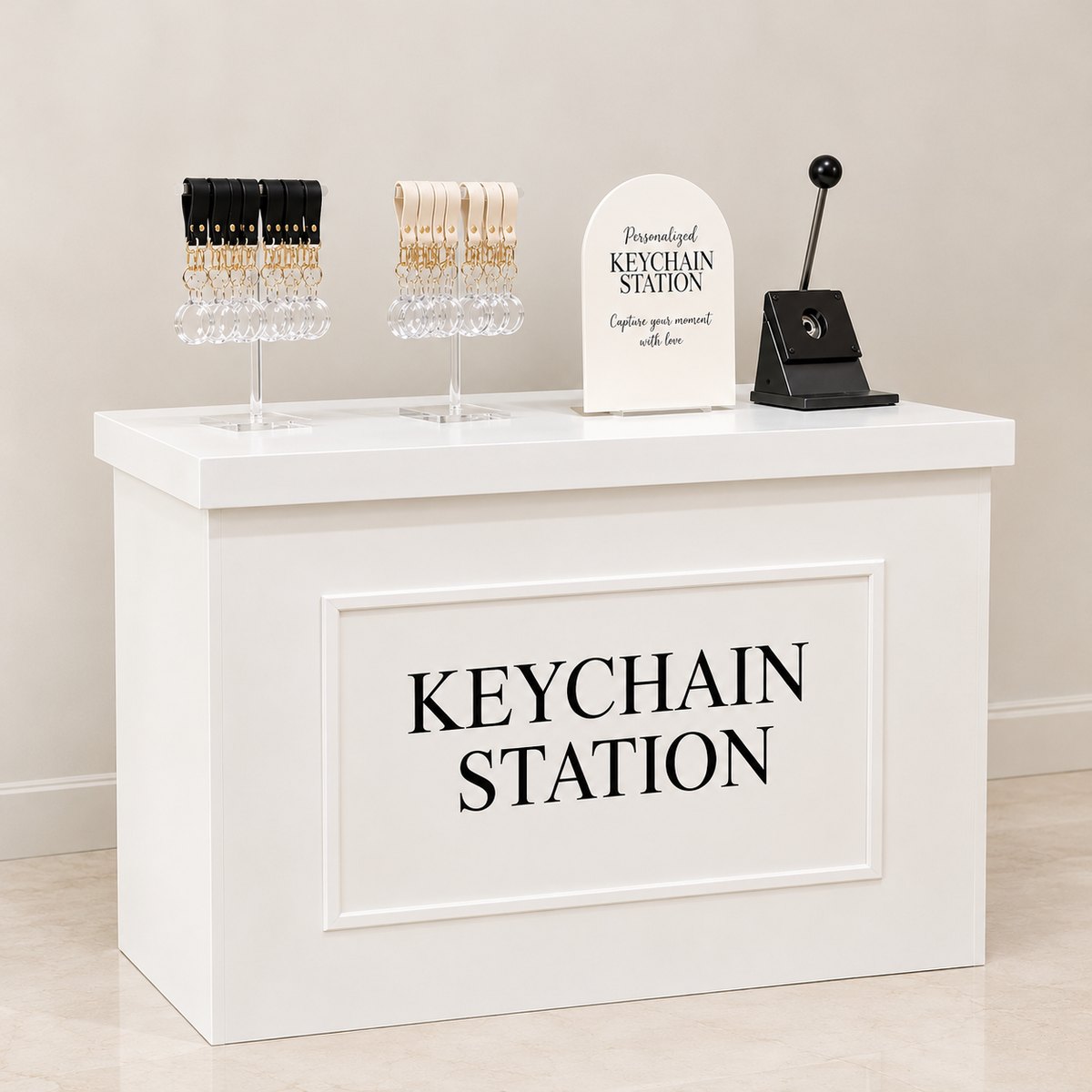 KeyChain Station mit Anhänger-Ständern, Aufsteller und Stanzgerät